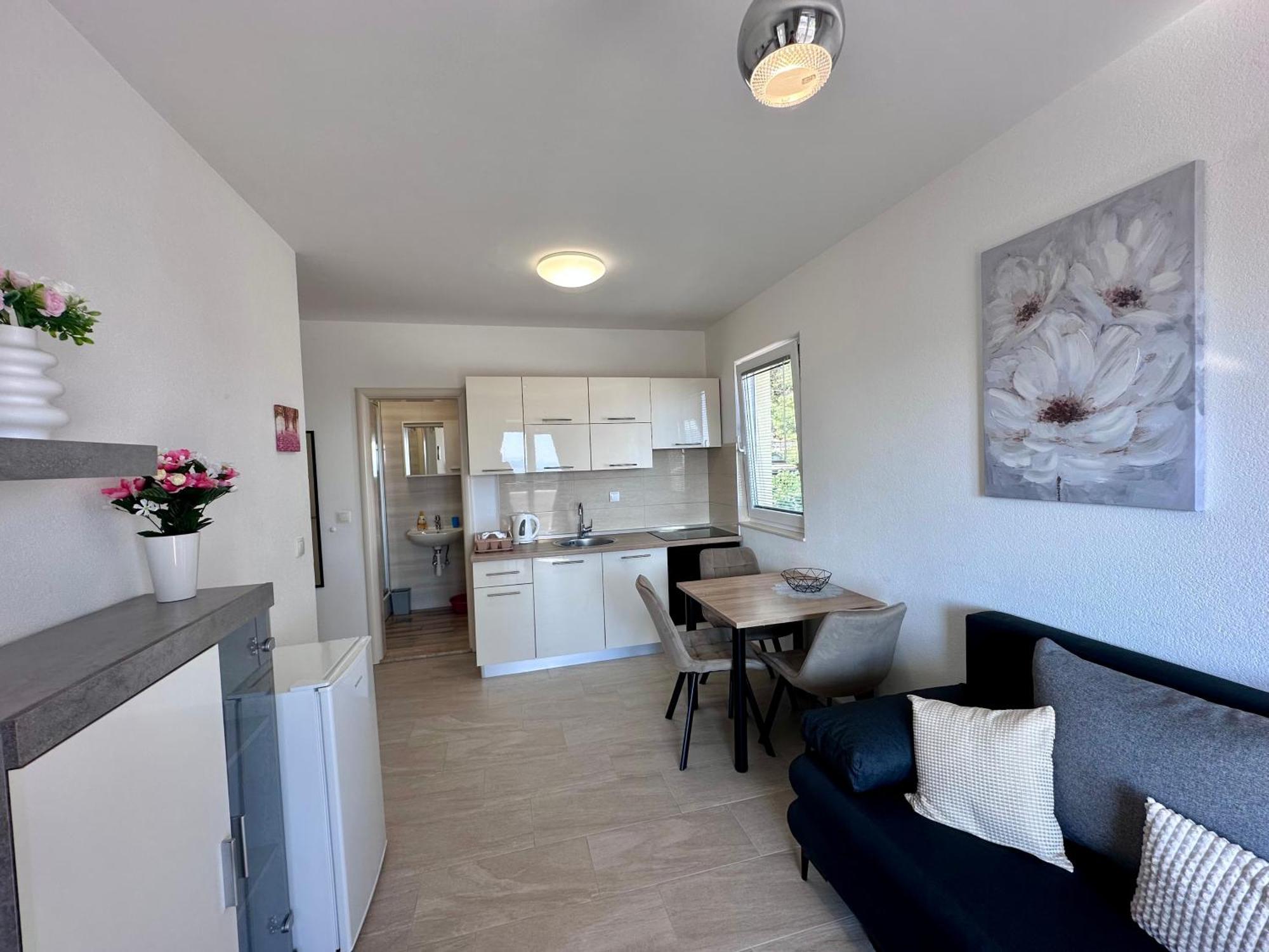 Apartmani Josipa Башка-Вода Экстерьер фото