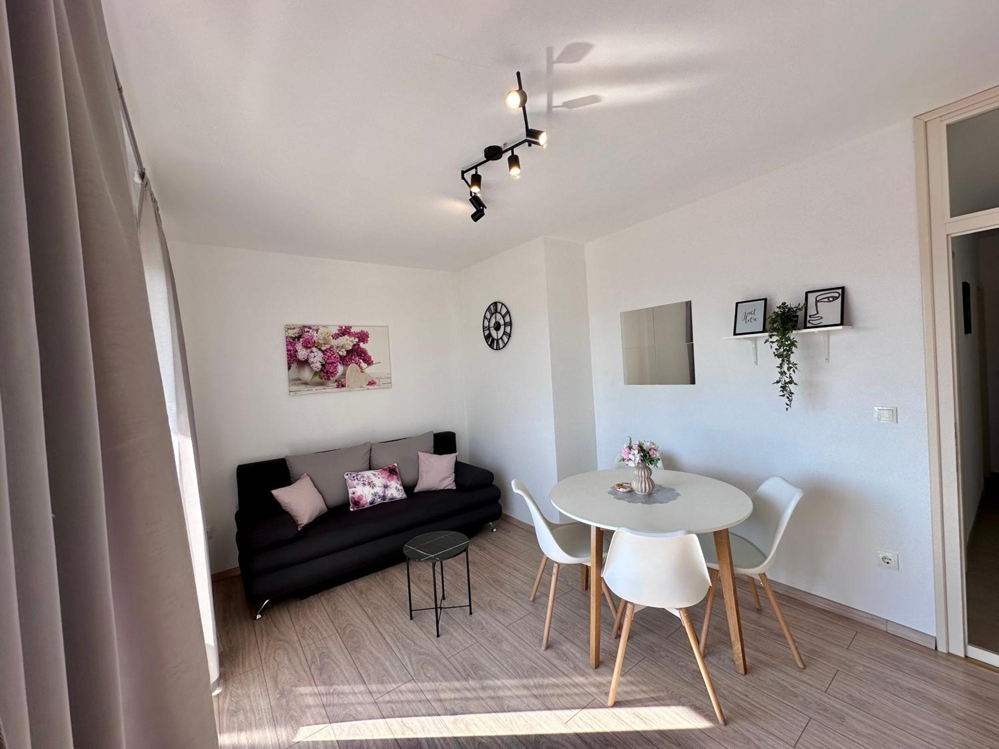 Apartmani Josipa Башка-Вода Экстерьер фото